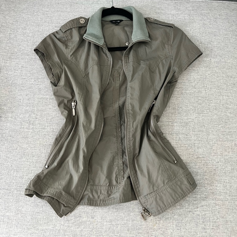 Olive green cargo 90s zip vest top